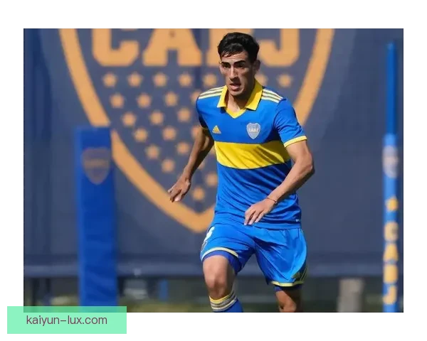 Lautaro 对年轻球员的指导展现出积极的团队氛围和发展潜力