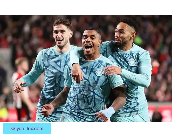 英超狼队表现稳健，状态回暖引人关注