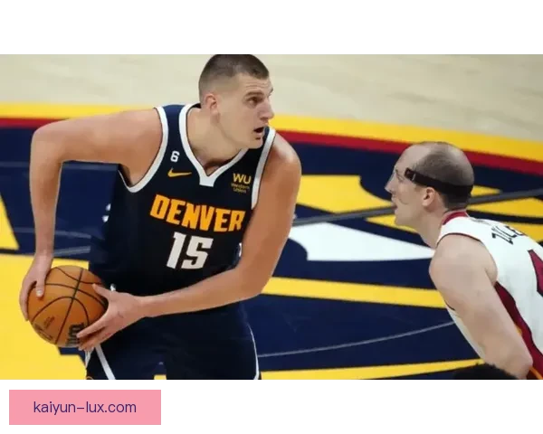 莫利纳持续提升助攻能力，成为球队进攻核心之一