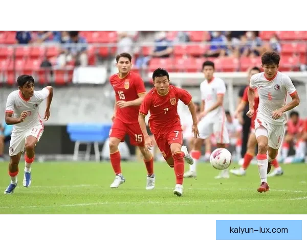 东亚杯球迷氛围持续升温，赛事热度备受关注